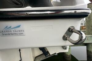 28ft Pursuit Yacht For Sale