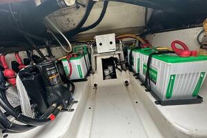 28ft Pursuit Yacht For Sale