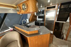 Camelot 47ft Bayliner Yacht For Sale