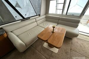 Camelot 47ft Bayliner Yacht For Sale