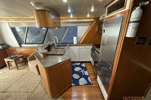 Camelot 47ft Bayliner Yacht For Sale