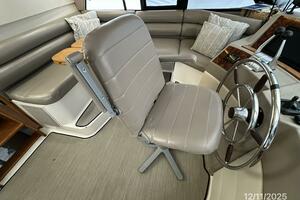 Camelot 47ft Bayliner Yacht For Sale