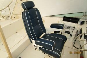 Camelot 47ft Bayliner Yacht For Sale