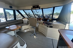 Camelot 47ft Bayliner Yacht For Sale