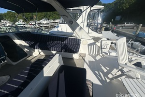 Camelot 47ft Bayliner Yacht For Sale