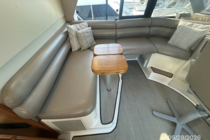 Camelot 47ft Bayliner Yacht For Sale