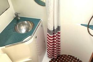 INVICTUS 45ft Jeanneau Yacht For Sale