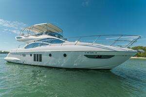 2011 Azimut 48 Flybridge thumbnail 1