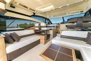 2011 Azimut 48 Flybridge thumbnail 13