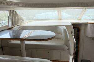 1997 Sea Ray 400 Sedan Bridge thumbnail 7