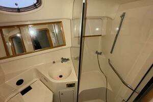 1997 Sea Ray 400 Sedan Bridge thumbnail 15