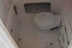 32ft Boston Whaler Yacht For Sale