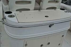 32ft Boston Whaler Yacht For Sale