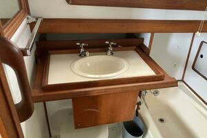 36ft Albin Yacht For Sale