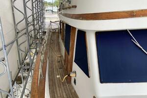 36ft Albin Yacht For Sale