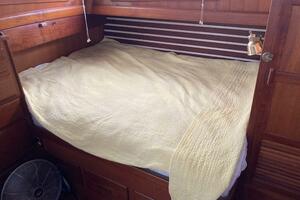 36ft Albin Yacht For Sale