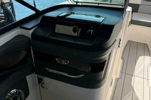 27ft Chaparral Yacht For Sale