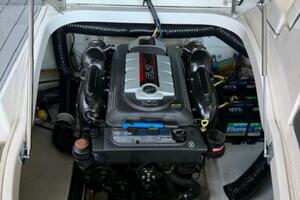 27ft Chaparral Yacht For Sale