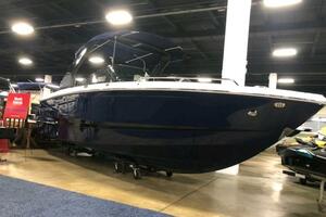 27ft Chaparral Yacht For Sale