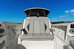 2024 Pursuit S 358 Sport - Foredeck Seating 