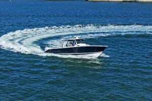 2024 Pursuit S 358 Sport - Profile 