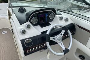 27ft Sea Ray Yacht For Sale