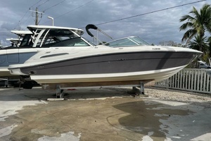 29ft Sea Ray Yacht For Sale