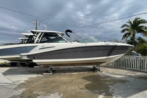 29ft Sea Ray Yacht For Sale