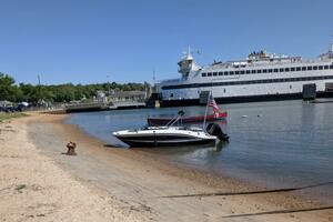 21ft Sea Ray Yacht For Sale