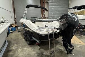 21ft Sea Ray Yacht For Sale