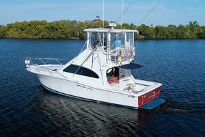 Fish Daddy 36ft Luhrs Yacht For Sale