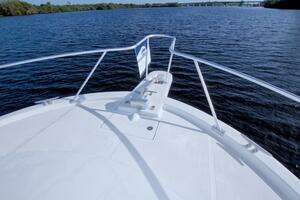 1998 Luhrs 36 Convertible thumbnail 18