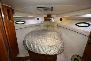 1990 Californian 45 Motoryacht thumbnail 10