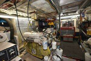 1990 Californian 45 Motoryacht thumbnail 24