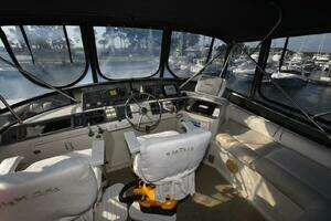 1990 Californian 45 Motoryacht thumbnail 39