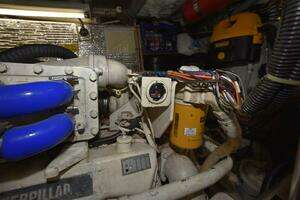 1990 Californian 45 Motoryacht thumbnail 27