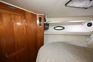1990 Californian 45 Motoryacht thumbnail 11