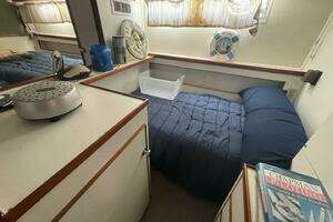 1969 Chris-Craft 47 Commander thumbnail 26