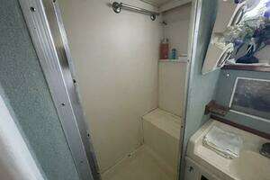1969 Chris-Craft 47 Commander thumbnail 29
