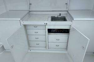 2001 Custom Carolina Lydia 57 Sportfish thumbnail 43