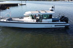 28ft Axopar Yacht For Sale