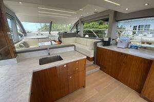 2017 Sunseeker 52 Manhattan thumbnail 17