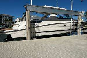 2016 Sea Ray 350 SLX thumbnail 22