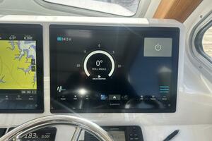 32ft Mabry Yacht For Sale