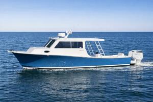 32ft Mabry Yacht For Sale
