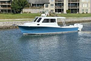 32ft Mabry Yacht For Sale