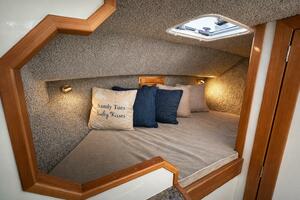 32ft Mabry Yacht For Sale