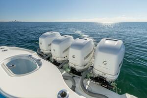 2017 42 Yellowfin Offshore Fins Up Motors