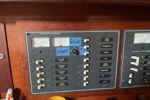 38ft Beneteau Yacht For Sale