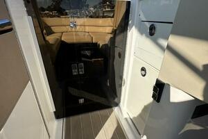 29ft Regal Yacht For Sale